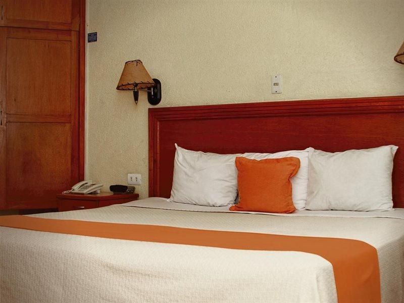 Hotel Baez Carrizal Villahermosa Exteriör bild
