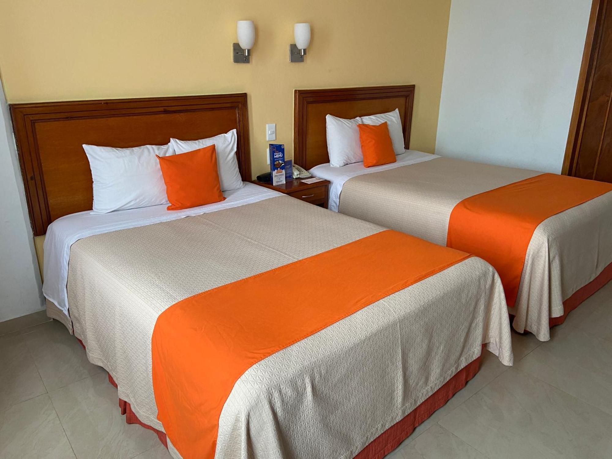 Hotel Baez Carrizal Villahermosa Exteriör bild